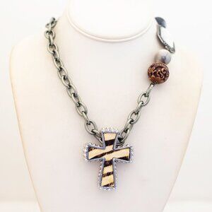 30 inch, Vintage Striped Cross Silver Tone Stylized Necklace - T25